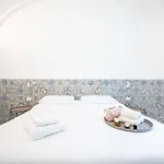 Aeterna Rhome - Domus Piramide Apartment