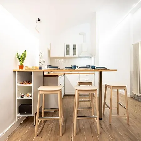 Apartmán Aeterna Rhome - Domus Piramide *
