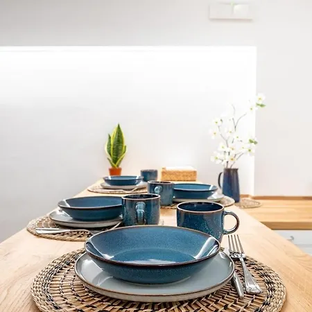 Aeterna Rhome - Domus Piramide