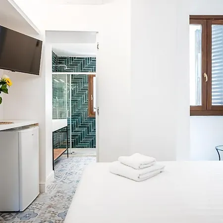 Aeterna Rhome - Domus Piramide Róma